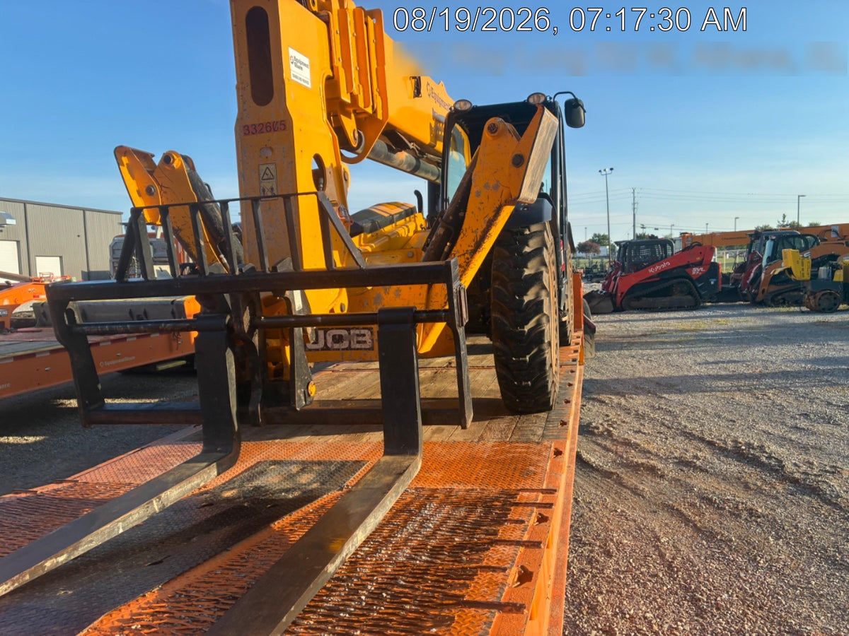2023 JCB 510-56