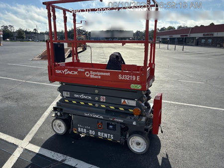 2024 Skyjack SJ3219 Electric Drive, Sld NM Tires, DBcns, RFRails, Power to Platform, T3 + Access Control
