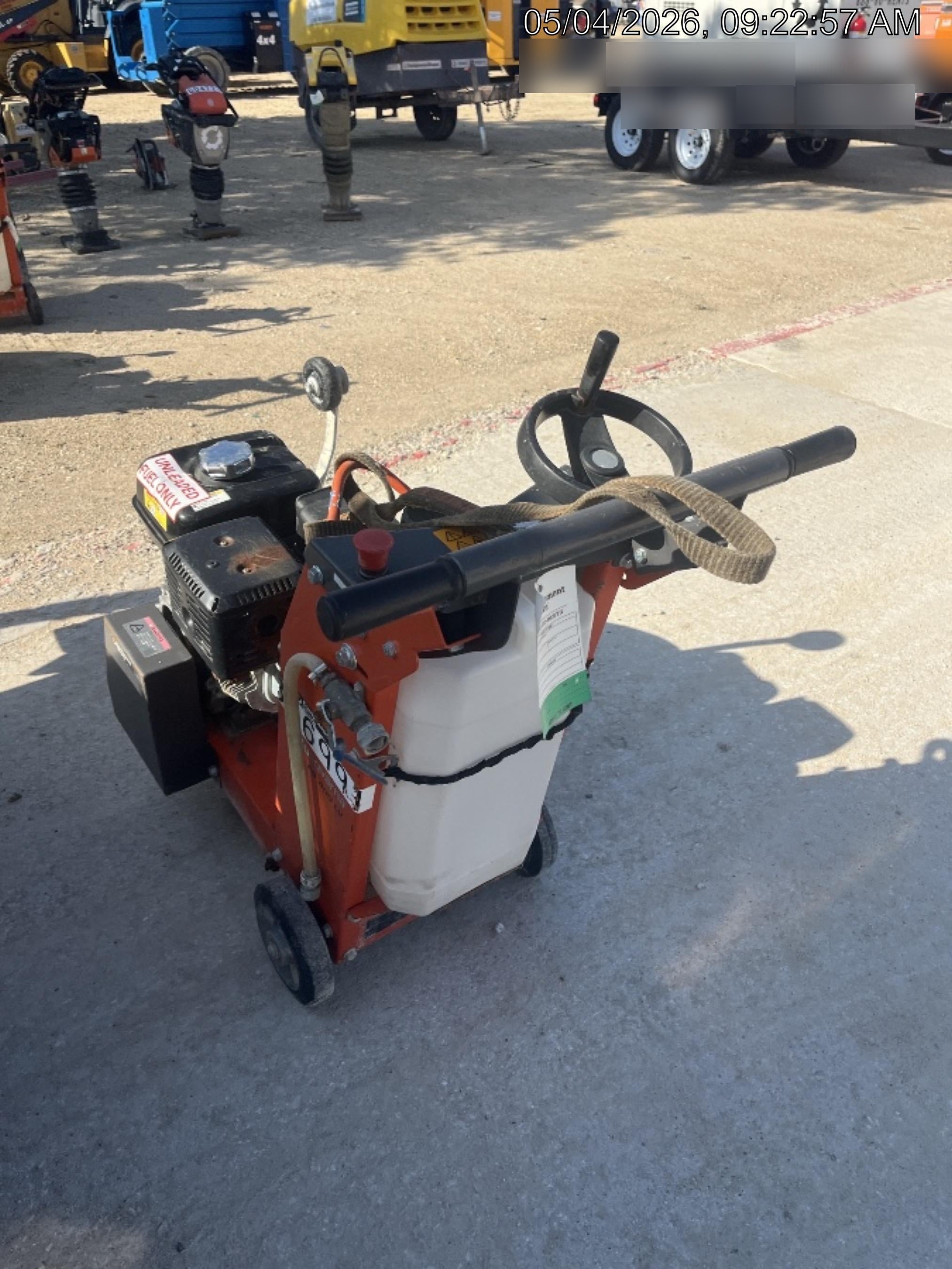 2023 HUSQVARNA FS400