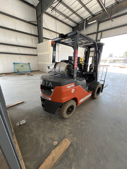 2022 TOYOTA 50-8FGU25