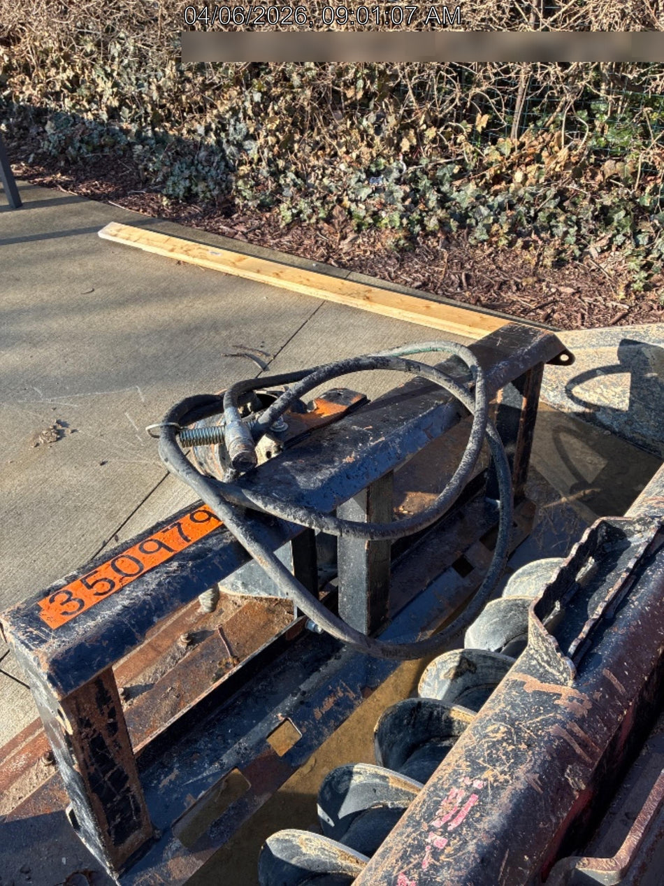 2023 AUGER TORQUE 3300-30
