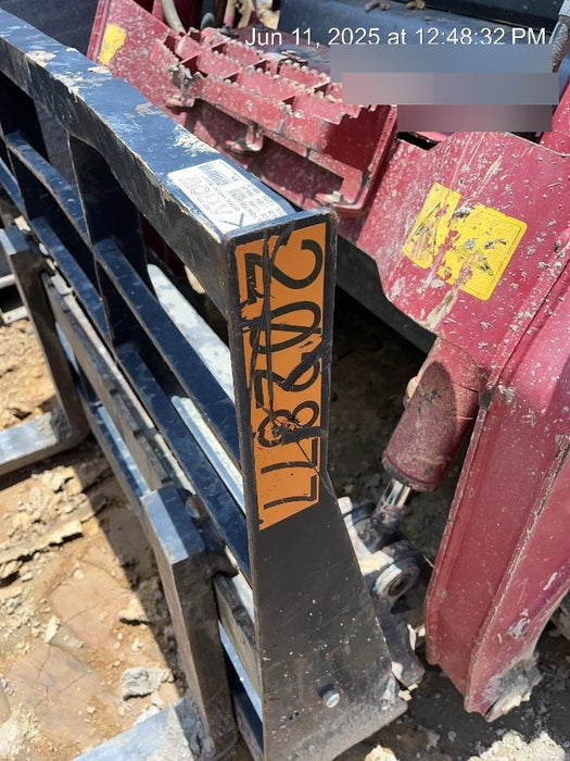 2022 ARROW MATERIAL HANDLING 60" Pallet Forks - Arrow