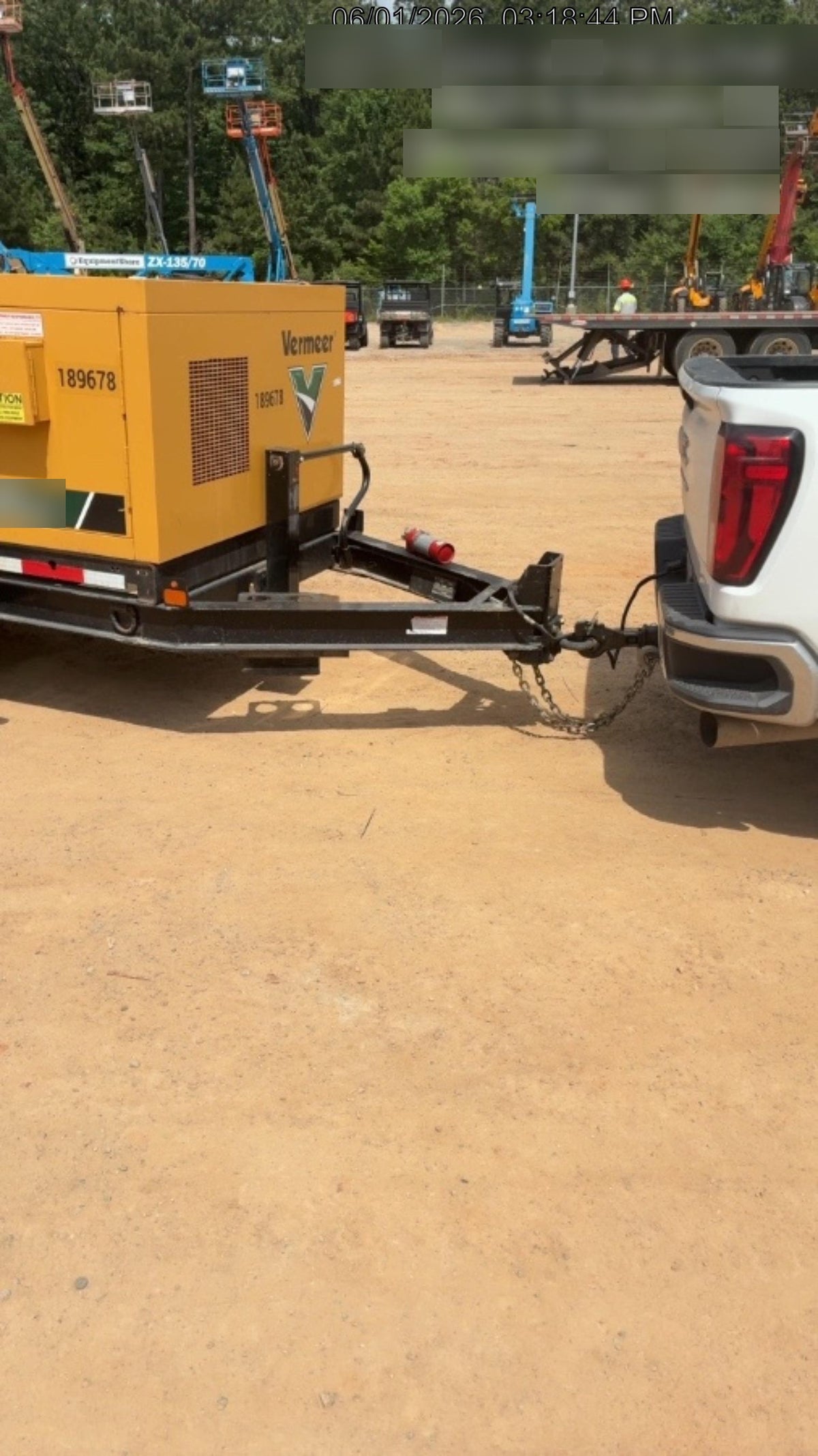 2021 Vac-Tron LP573XDT T4 Koehler Diesel Engine, 500 Gallon Debris Tank, x2 100 Gallon Water Tanks