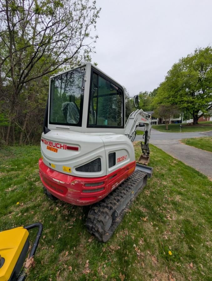2025 TAKEUCHI TB235-2CR