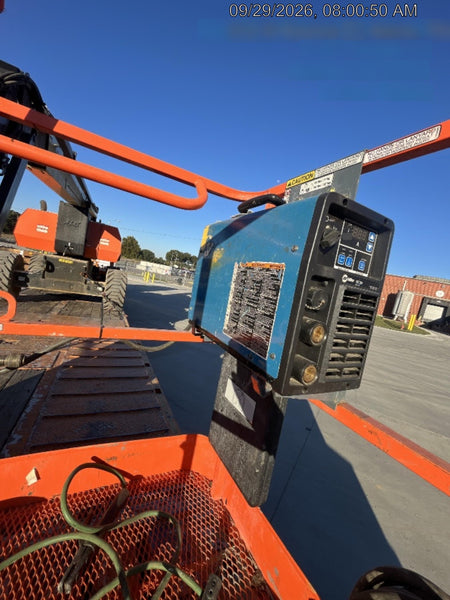 2025 JLG 800AJ