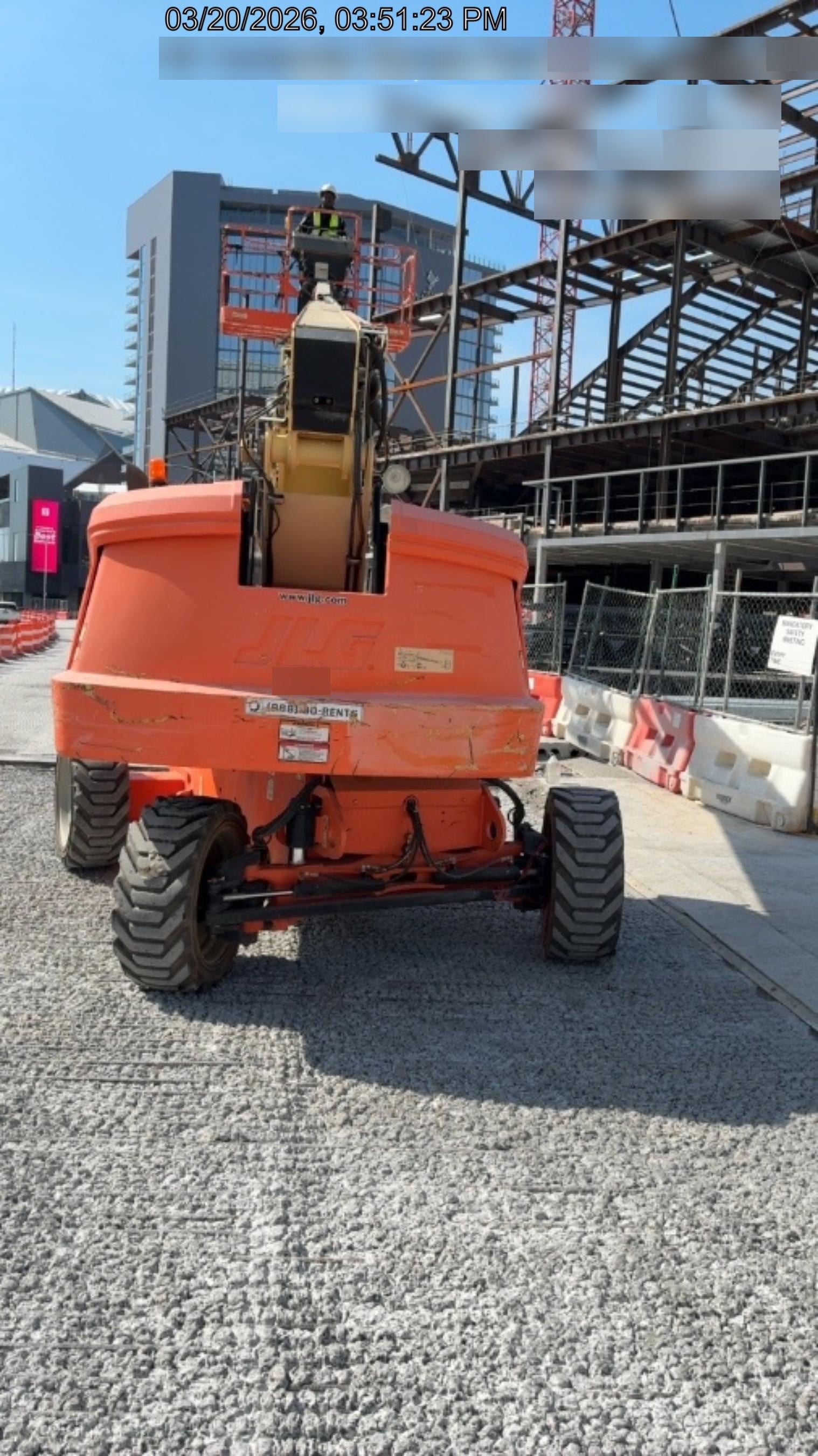 2019 JLG 660SJ