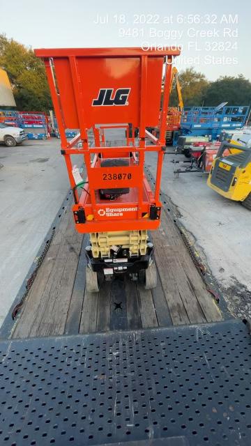 2022 JLG ES2632