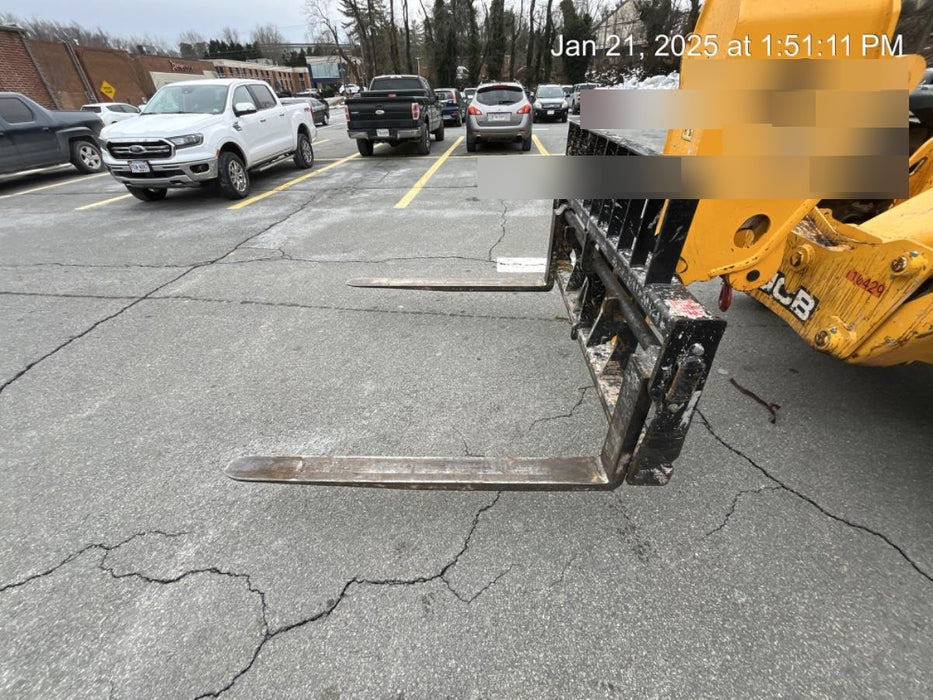 2020 JCB 510-56 Cab/Heat/Air, Solid Tires, Work Lights, Beacon, Aux Hydraulics, Back up Alarm, Lifting Eye, ES Decals