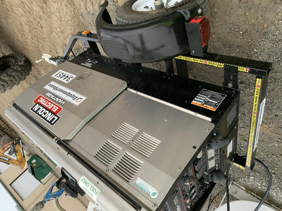 2019 Lincoln Electric Vantage 322 Welder Ready-Pak 3, Two wheel trailer, Fender and Light kit, Cable Rack