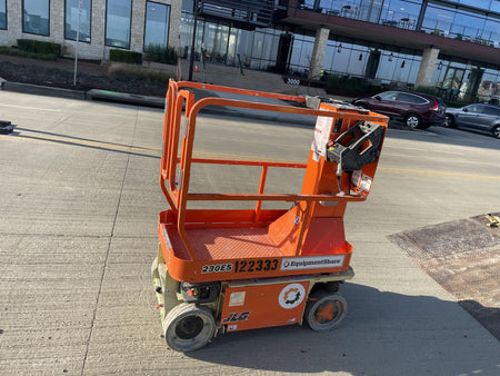 2021 JLG 1230ES