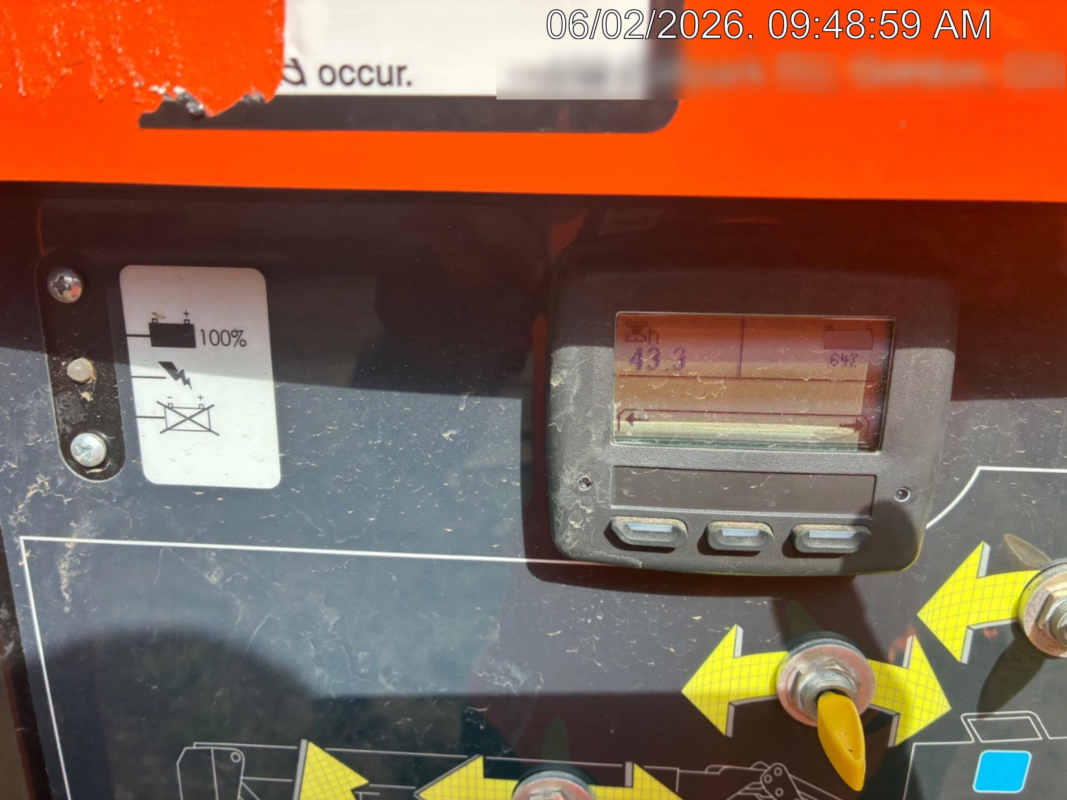 2025 JLG E300AJP