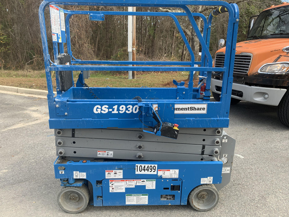 2020 Genie GS-1930 Fixed rails with chain entry gate - Pre A92.20