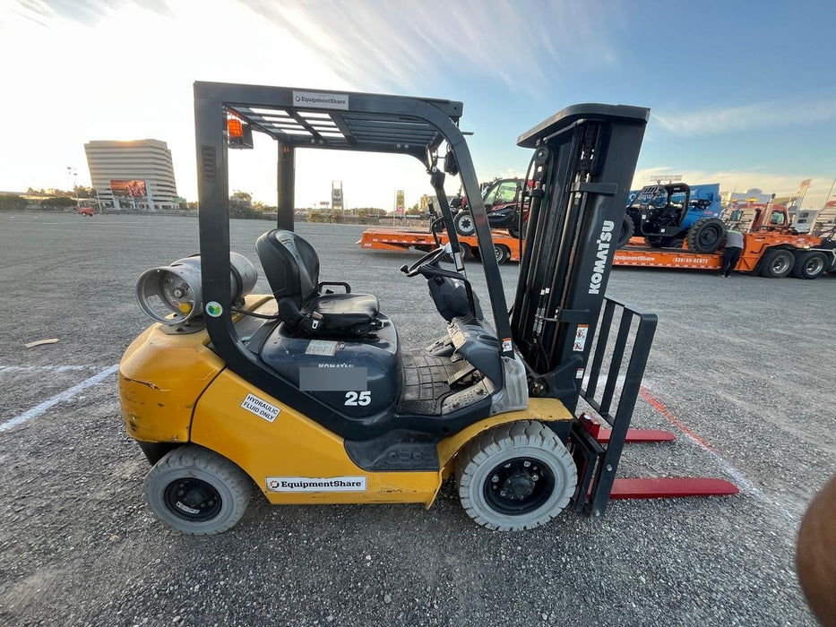 2019 KOMATSU FG25T-16