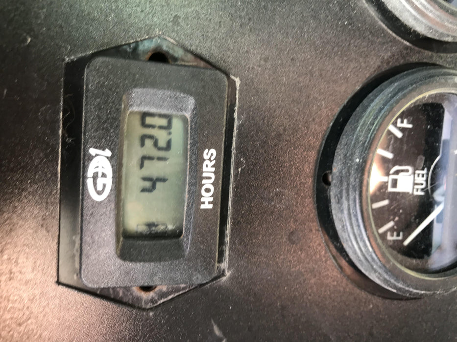 2019 Lincoln Electric Vantage 322 Lincoln Vantage 322 Welder w/Trailer, Light Kit, Cable Rack