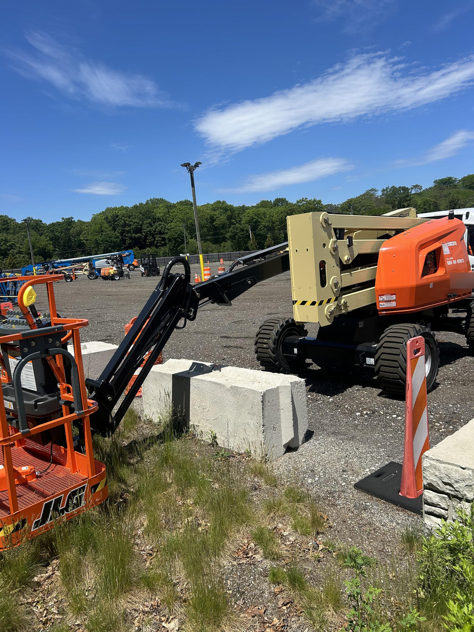 2026 JLG 450AJ