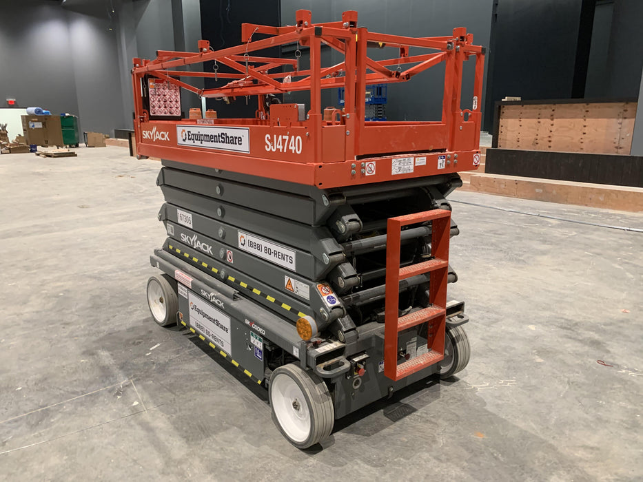 2021 SKYJACK SJ4740