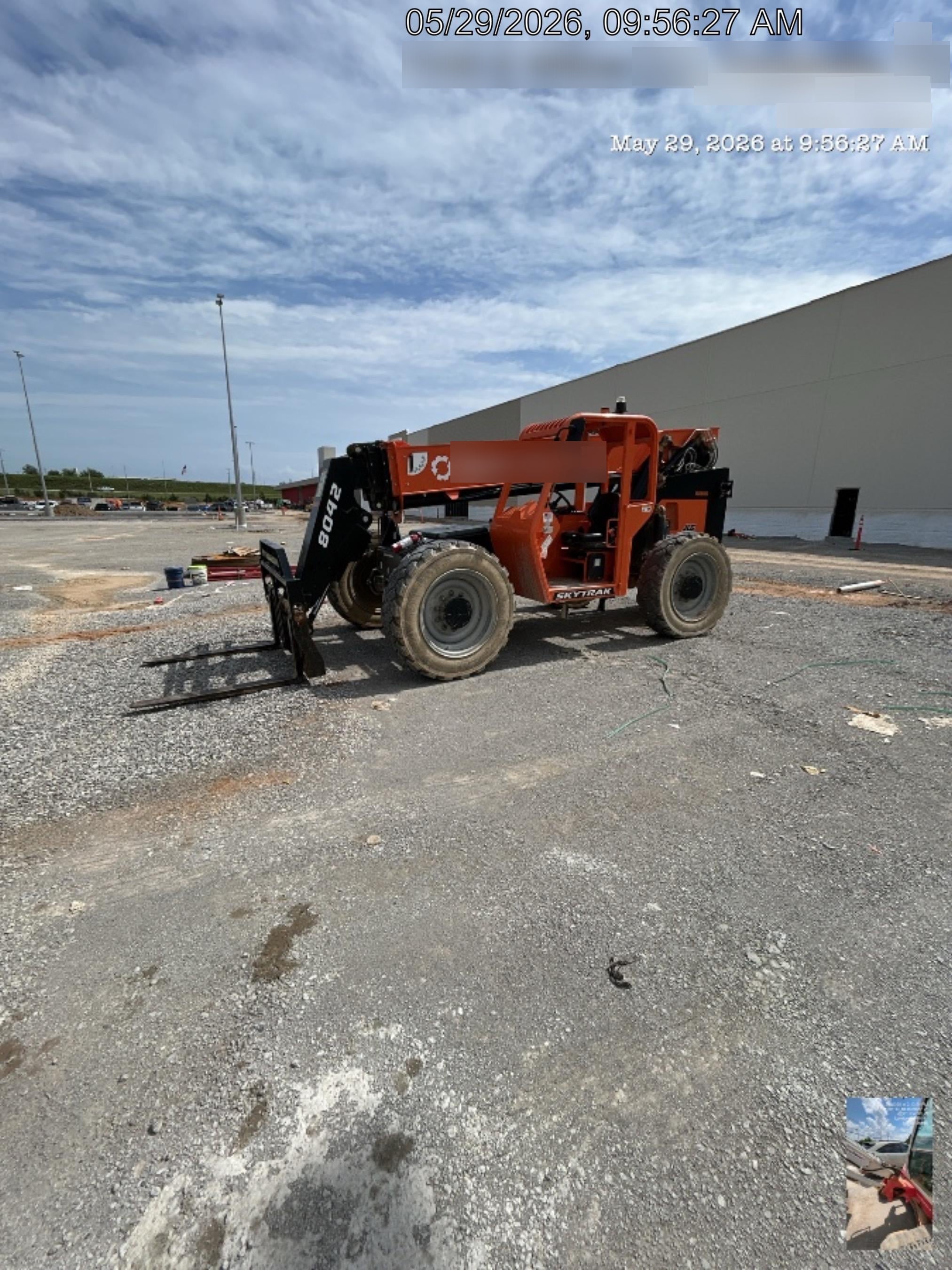 2023 SKYTRAK 8042