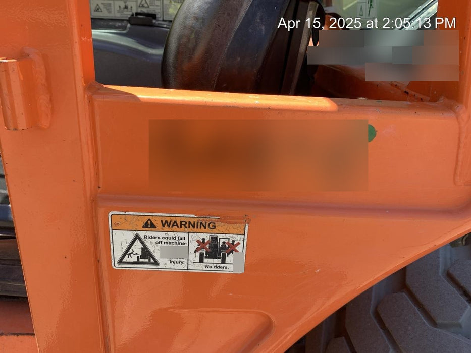 2020 JLG G5-18A Canopy, NM Solid Tires, Beacon w/48" Carriage, 48" Pallet Forks