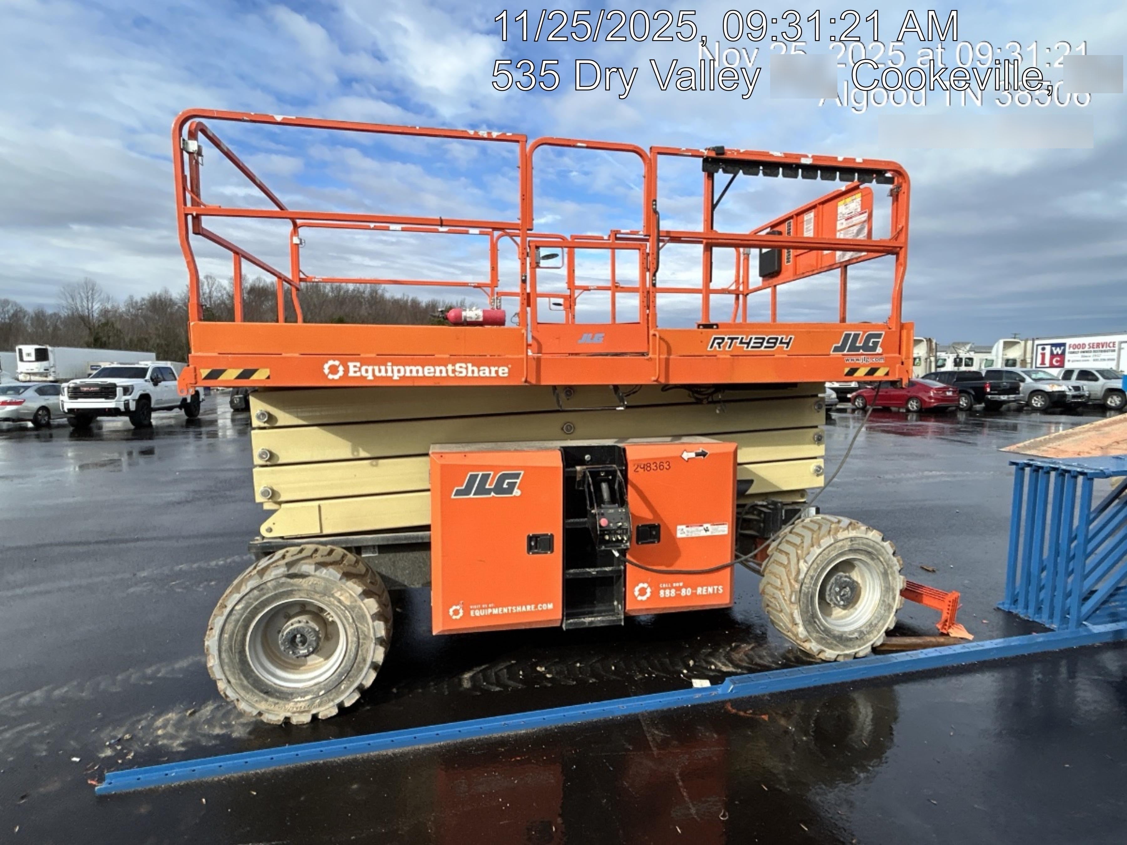 2023 JLG RT4394