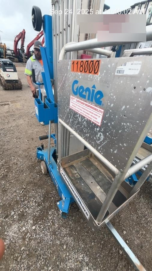 2020 GENIE AWP-30S