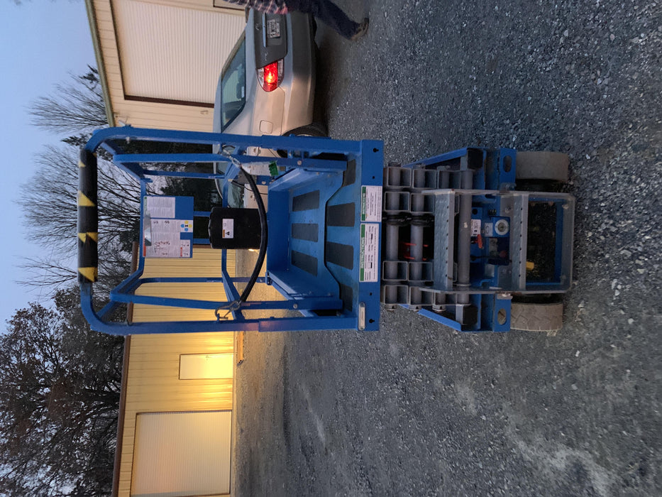 2019 Genie GS-1930 Fixed Rails with Chain Entry