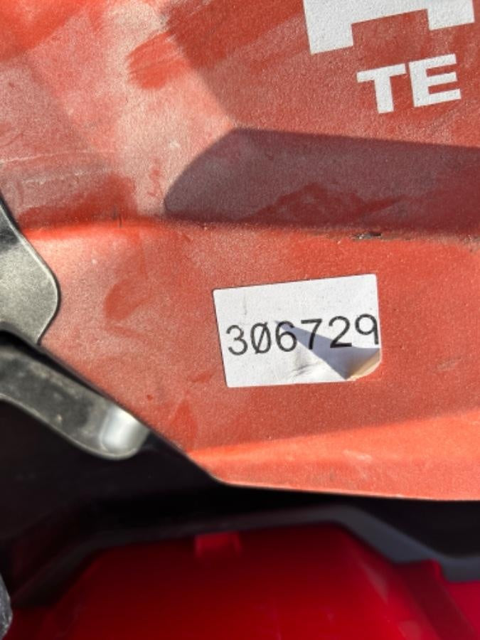 2023 HILTI TE 1000-AVR