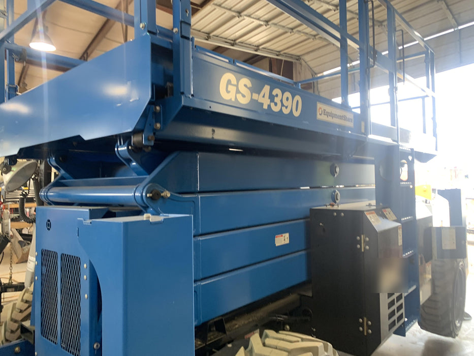 2020 GENIE GS-4390 RT