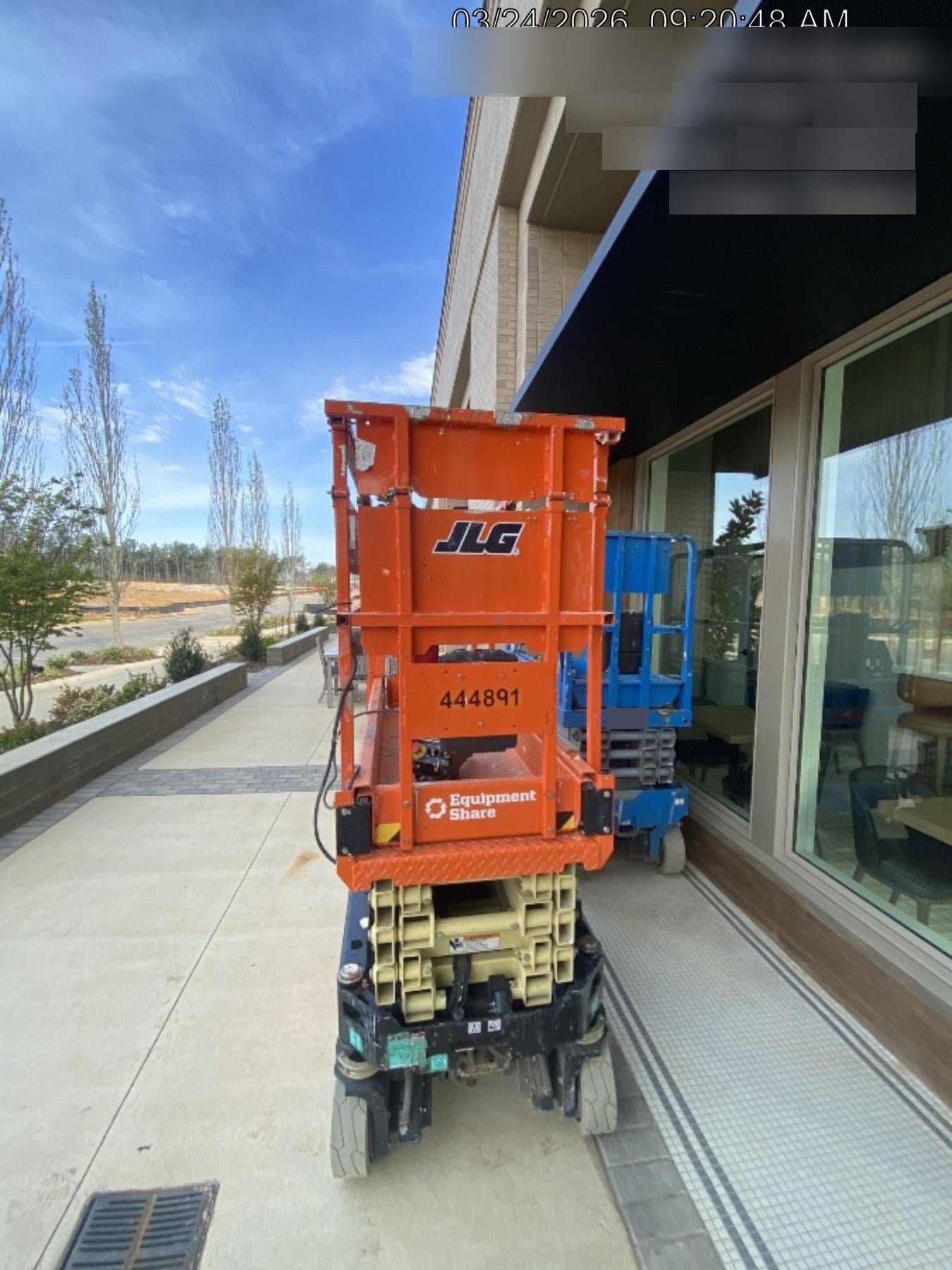 2019 Genie GS-1930 Fixed Rails with Chain Entry