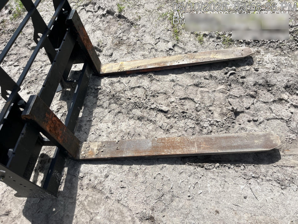 2026 ARROW MATERIAL HANDLING 72" Pallet Forks - Arrow