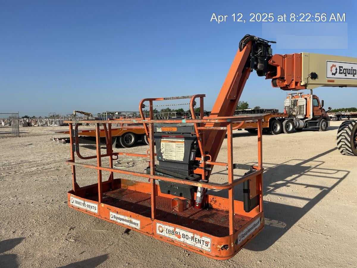 2021 JLG 1200SJP
