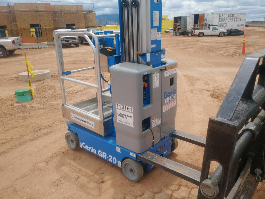 2020 GENIE GR-20