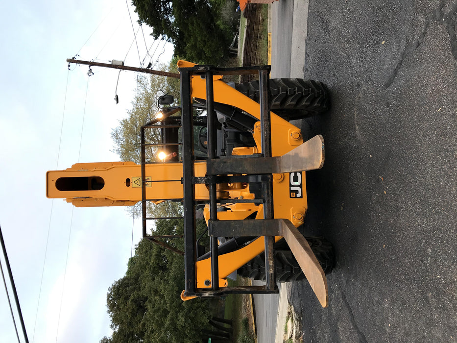 2019 JCB 510-56 74 HP w/Open ROPS, Beacon, Aux Hydraulics, Worklights, Solid Tires w/60" Carriage/Forks