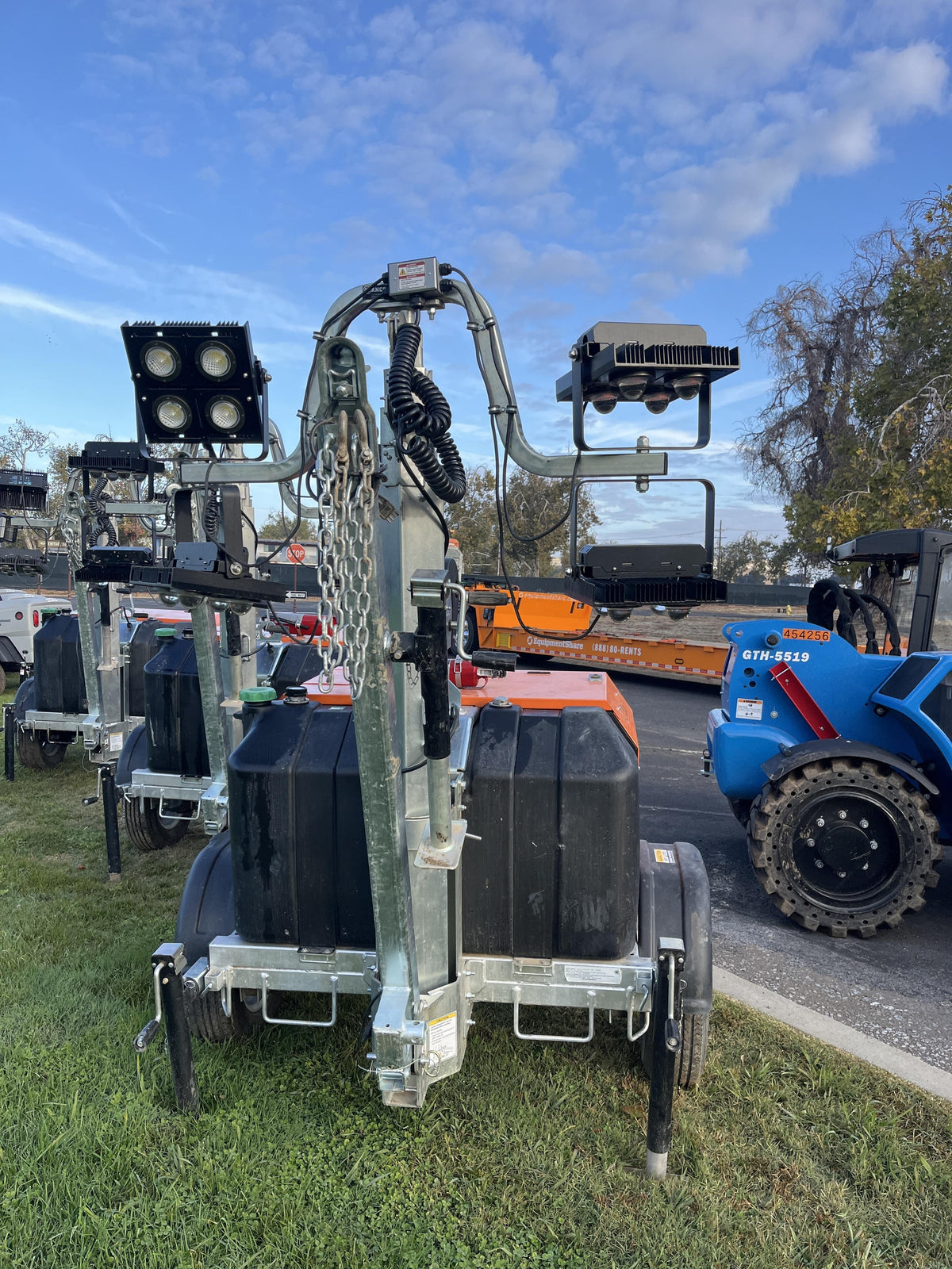 2024 Wanco WLTT-4MM4K Diesel, Deep Sea Controller, Shore Power Plug, Auto Start, (4) 350W LED Floodlights, 4kW Generator, 60 Gal Fuel Tank, 2" Ball, T3