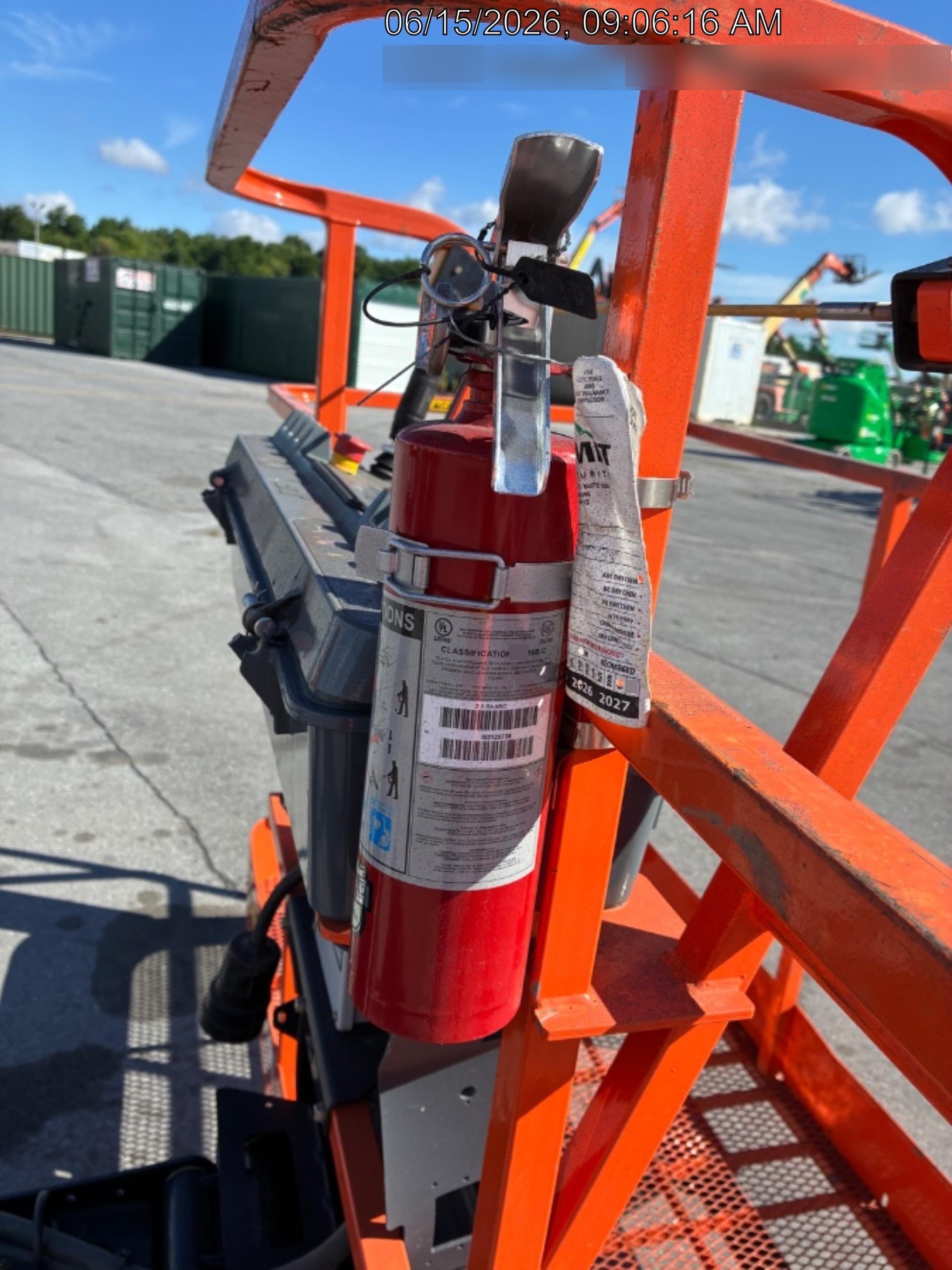 2025 JLG 460SJ