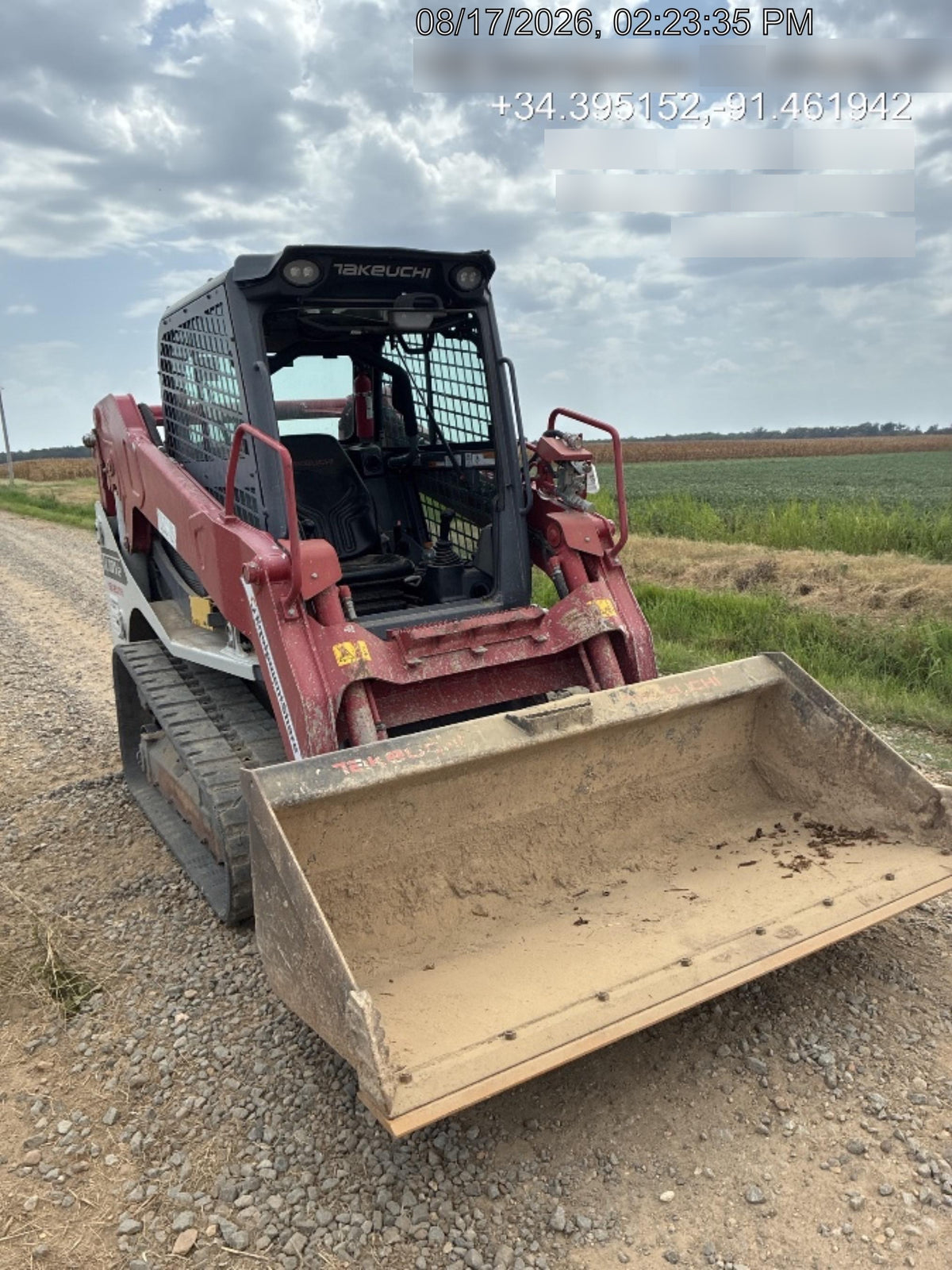 2023 TAKEUCHI TL10V2-CR