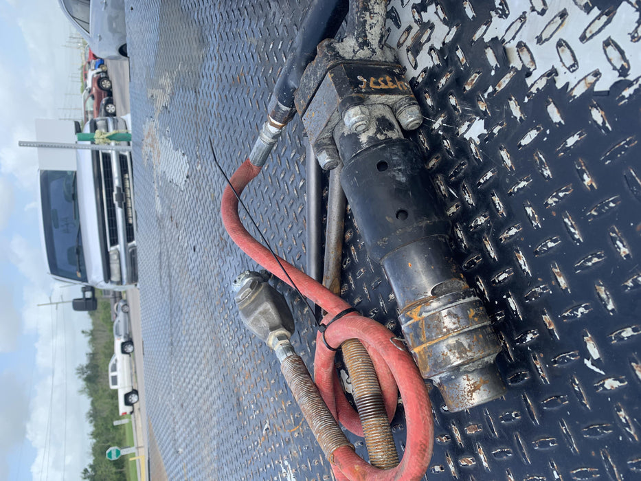 2019 MICHIGAN PNEUMATIC ES-CH3R-TRACKER