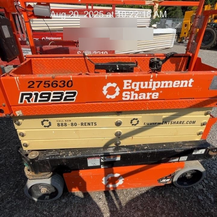 2022 JLG R1932