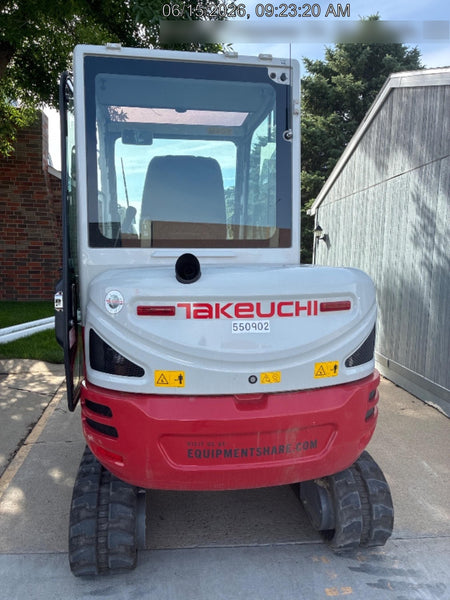 2025 TAKEUCHI TB235-2CR