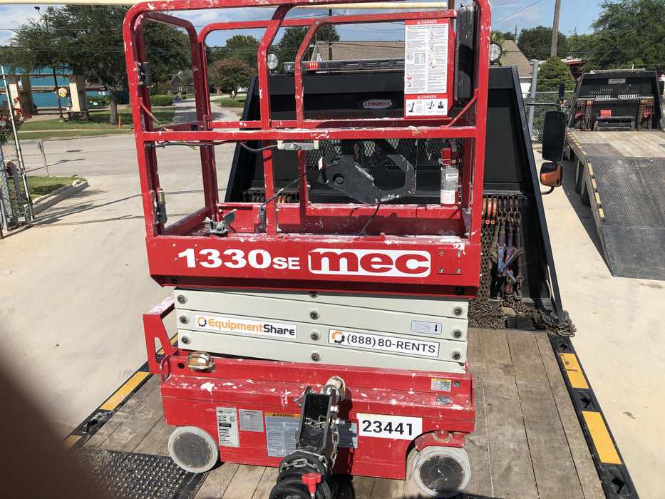 2019 MEC 1330SE MEC 1330SE w/ES Track Hardware, Full Extended 2 Year Warranty