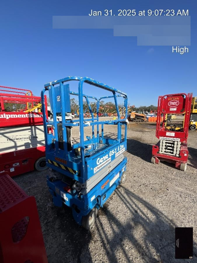 2023 GENIE GS-1432