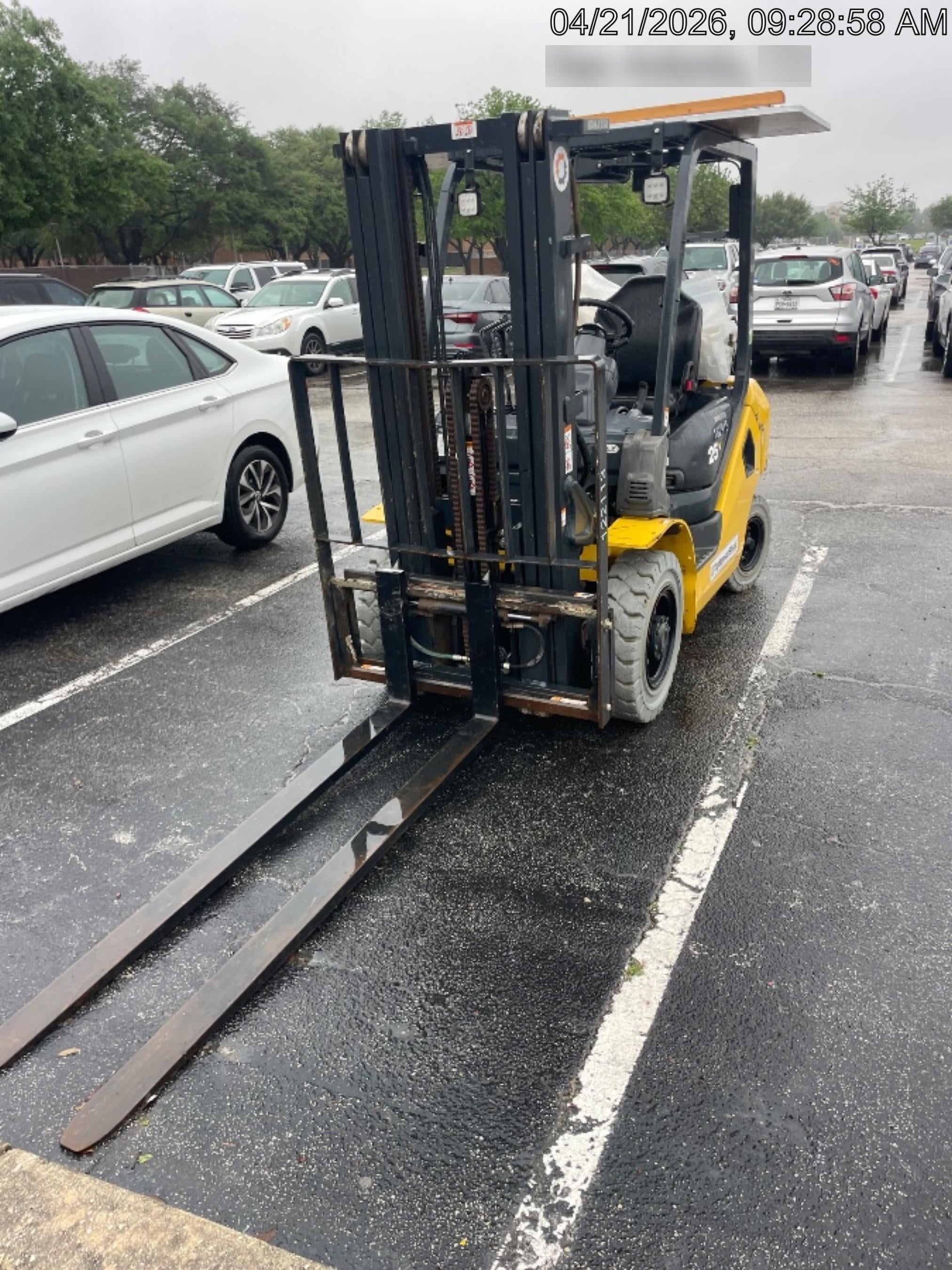 2021 KOMATSU FG25T-16