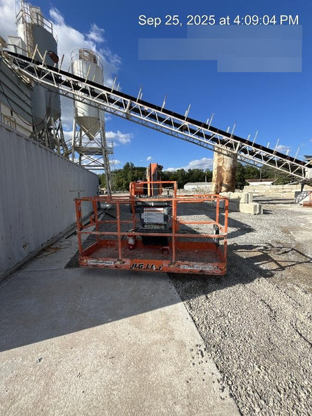 2021 JLG 860SJ
