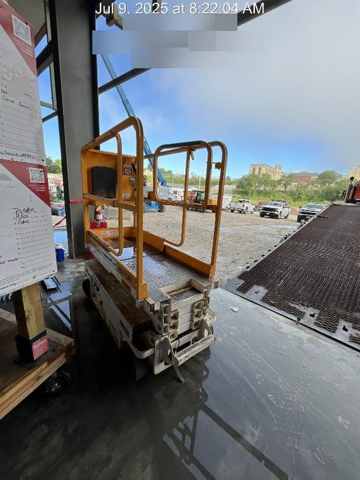 Custom Equipment HB-1430 Hy-Brid Scissor Lift
Platform capacity up to 670 lbs
Working height up to 20 ft
Weighs under 1,700 lbs
Non-marking wheels