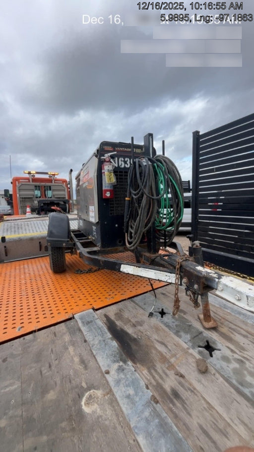 2018 Lincoln Electric Vantage 322 Lincoln Vantage 322 Welder Ready Pak 3 - Vantage 322, Trailer, Fender and light kit, Cable rack