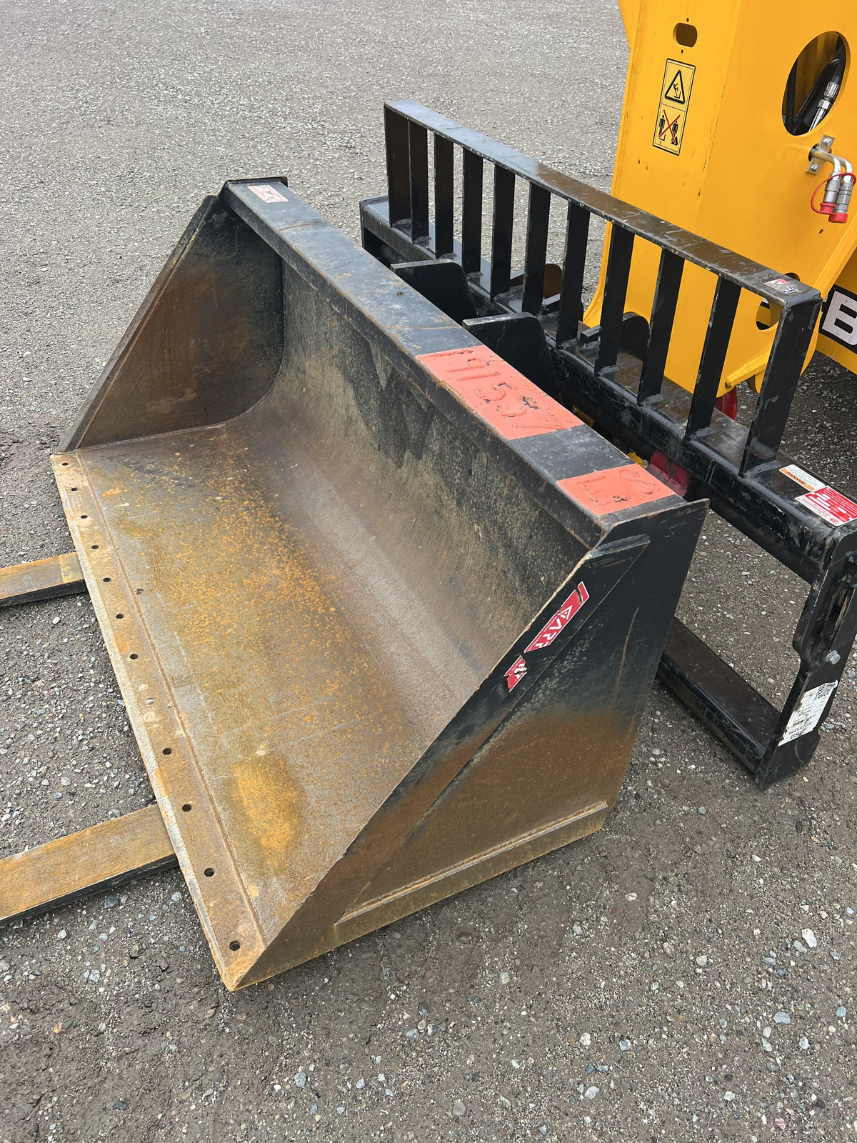 2021 ARROW MATERIAL HANDLING 3207212W081