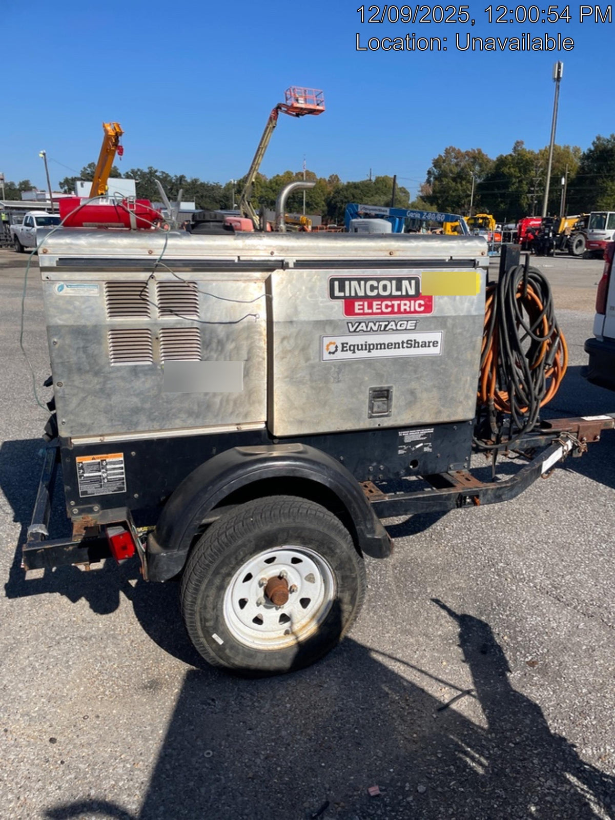 2019 Lincoln Electric Vantage 322 Ready-Pak 3, Two Wheel Trailer, Fender and Light Kit, Cable Rack
