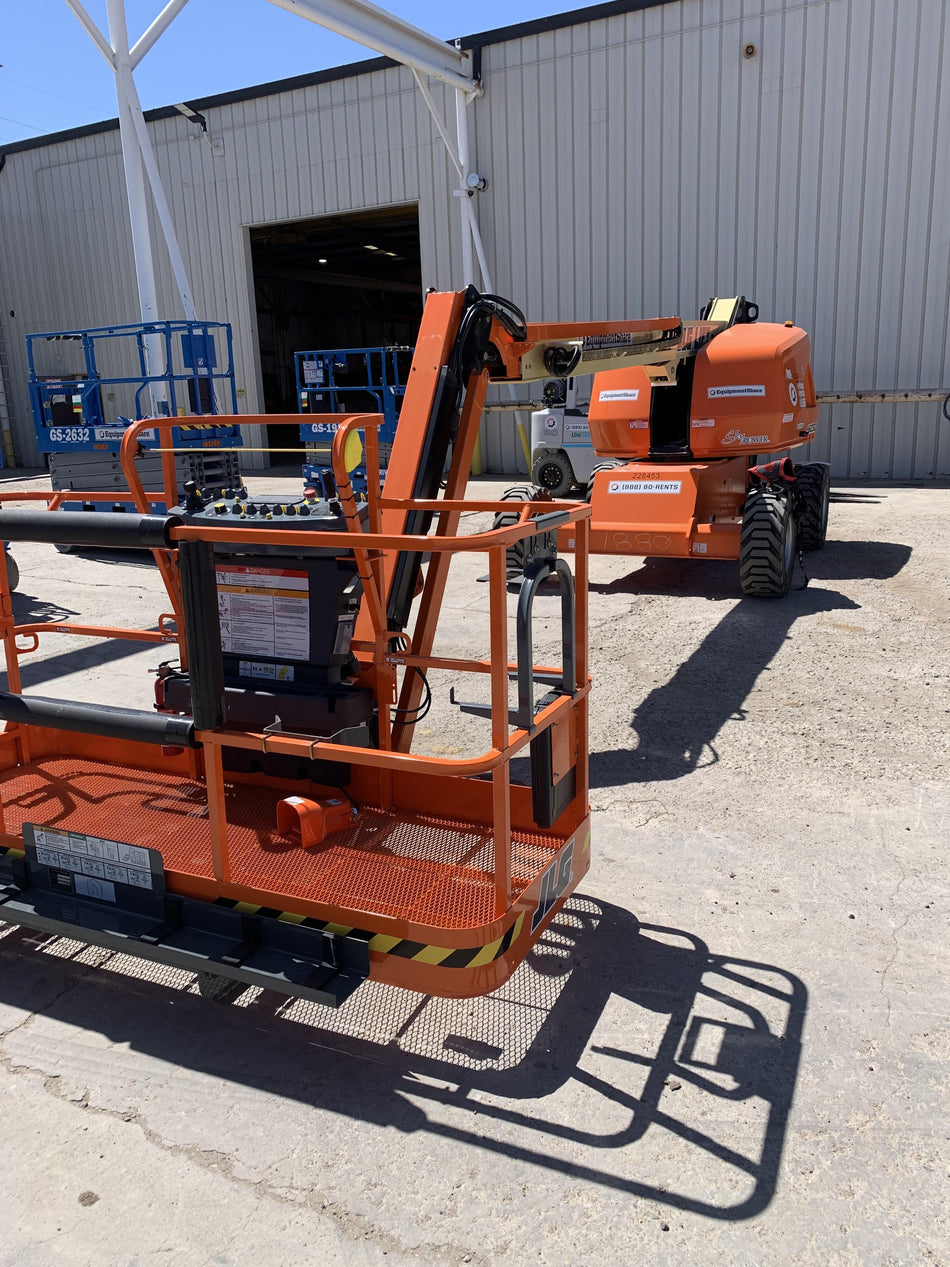 2022 JLG 460SJ