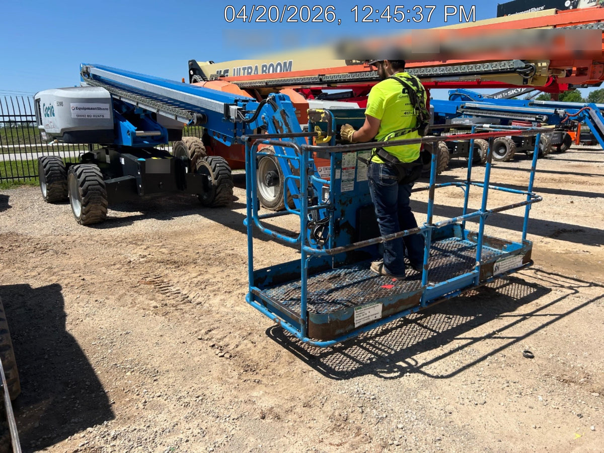 2017 GENIE S-65