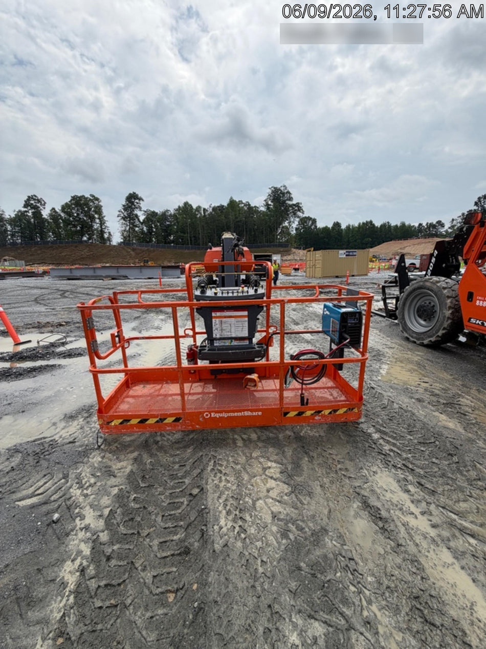 2025 JLG 860SJ
