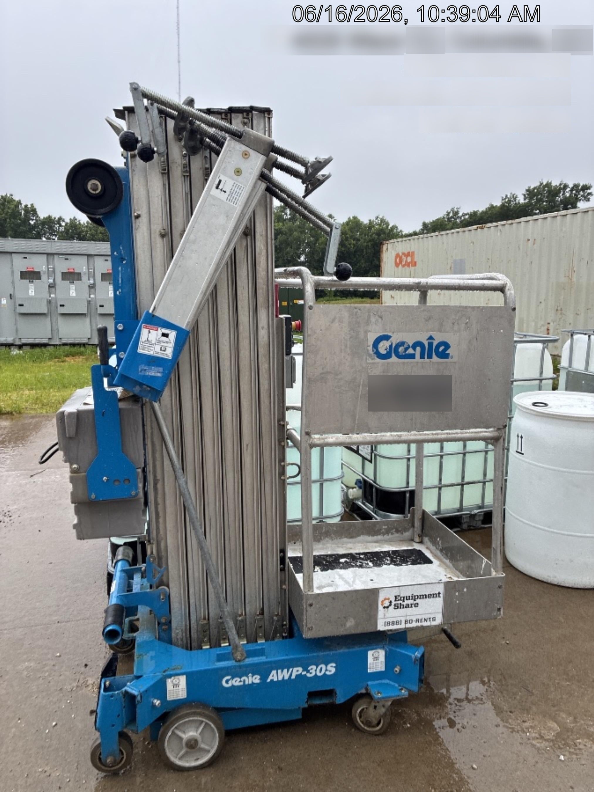 2018 GENIE AWP-30S